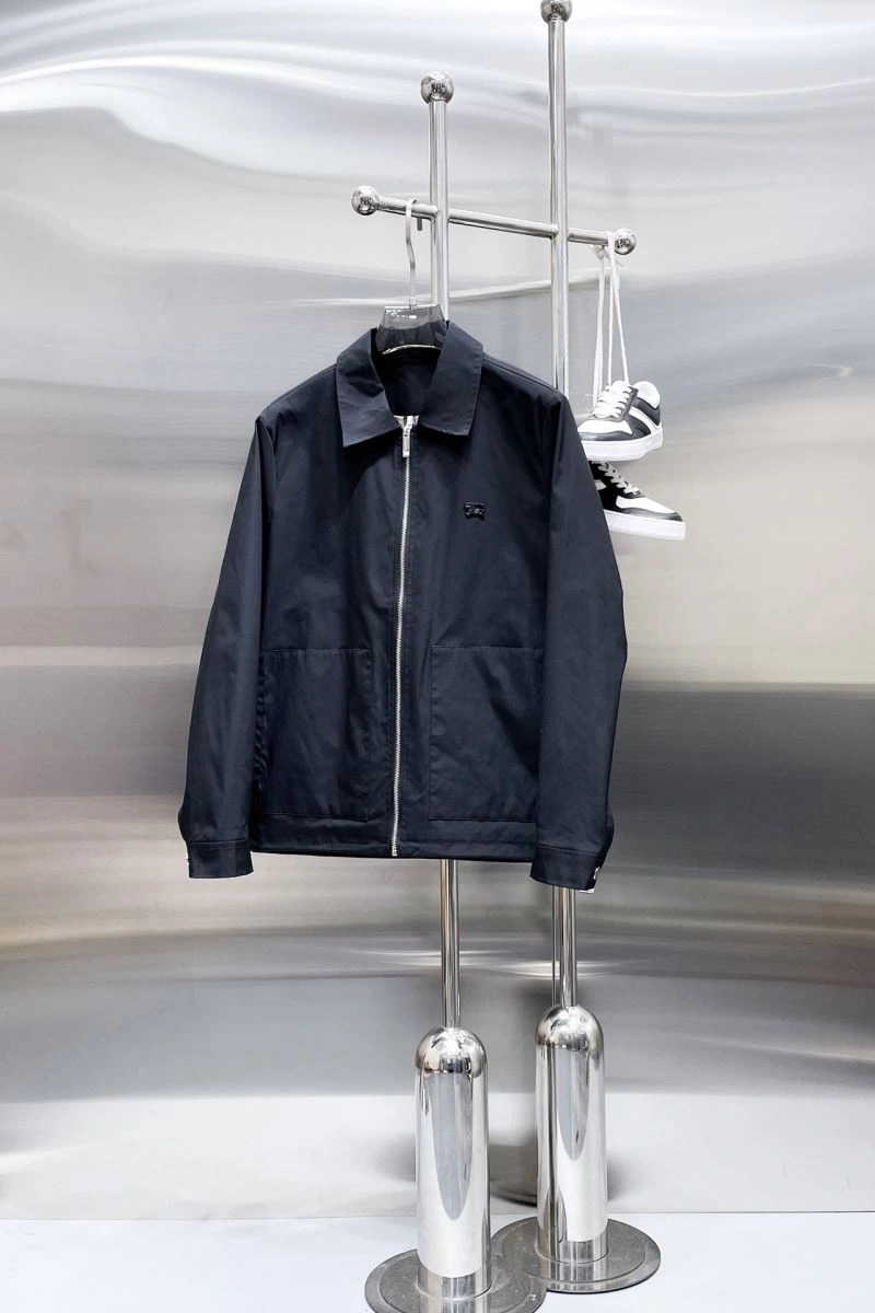 Youthful Burberry Outwear 100227