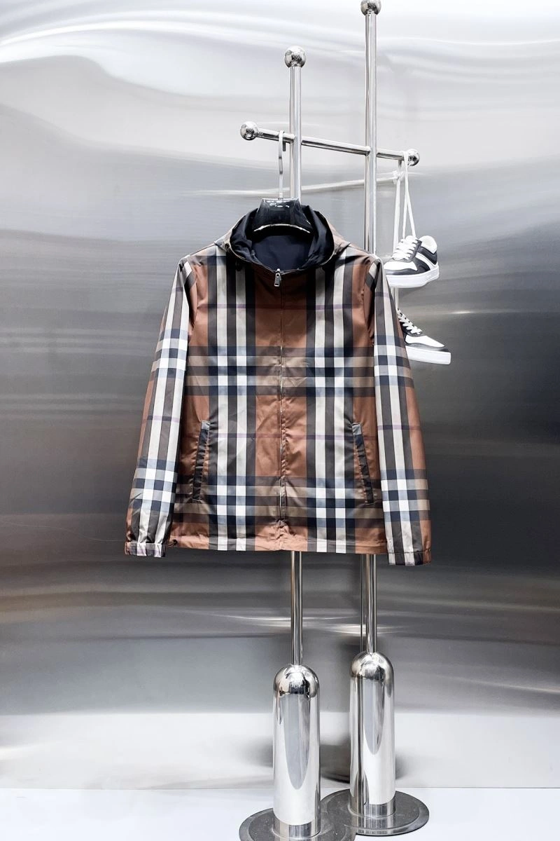OdorResistant Burberry Outwear 100226