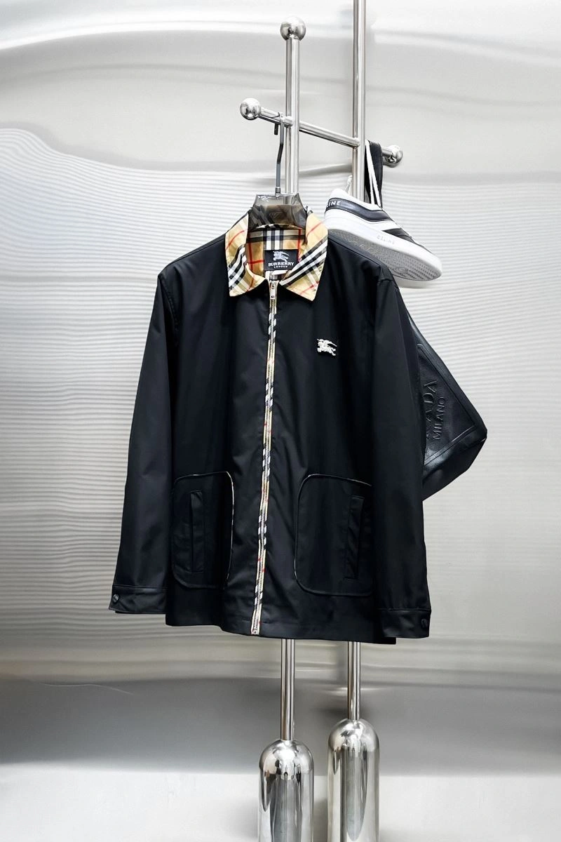 Burberry Outwear FreshLook 100217