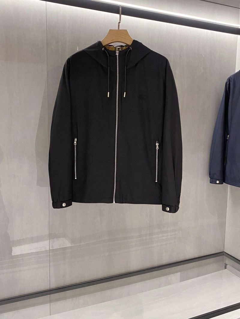 Burberry Outwear MultiPurpose 100206