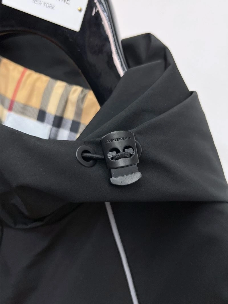 Burberry Outwear Cozy 100214