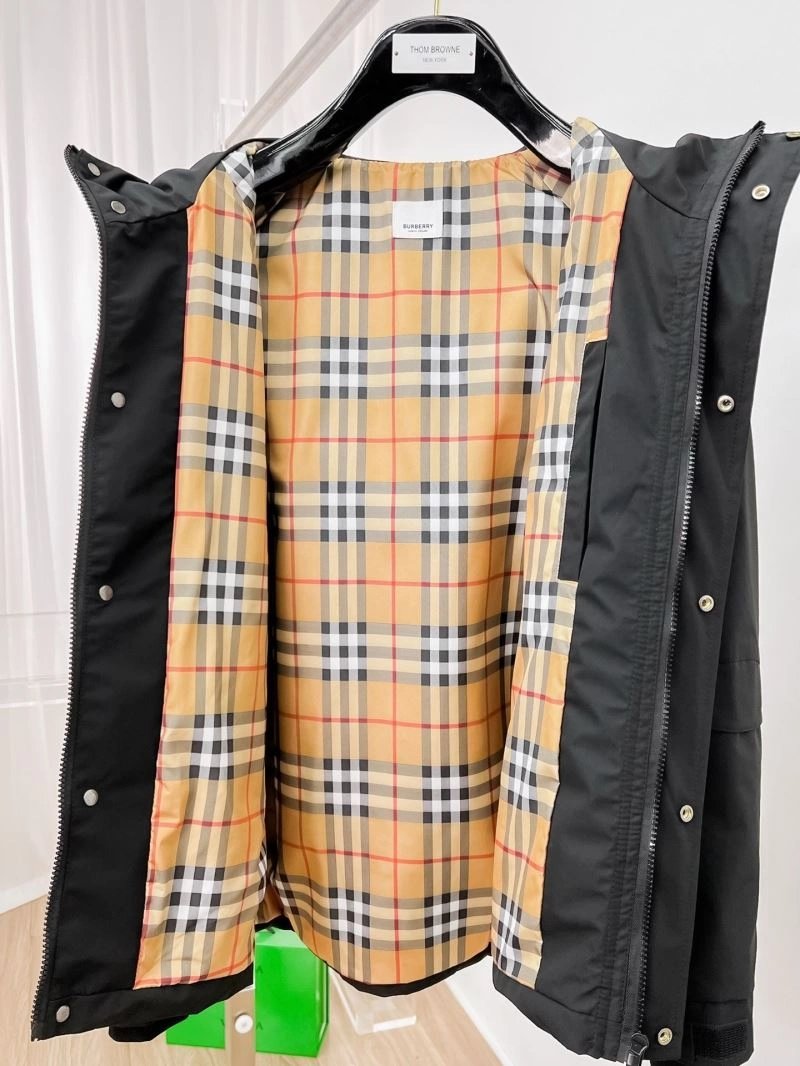 Burberry Outwear Cozy 100214