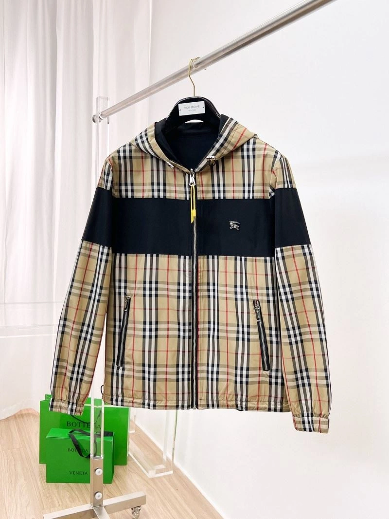 Burberry Outwear Breathable 100192