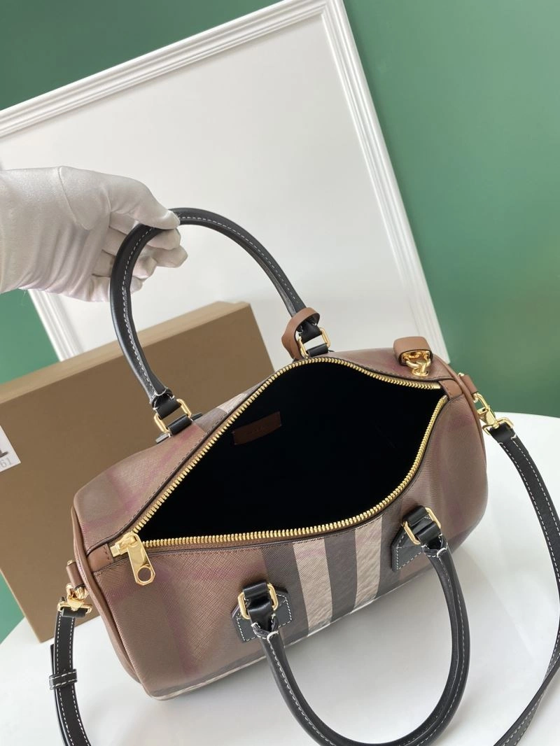 Burberry Pillow Bags Functional 64599