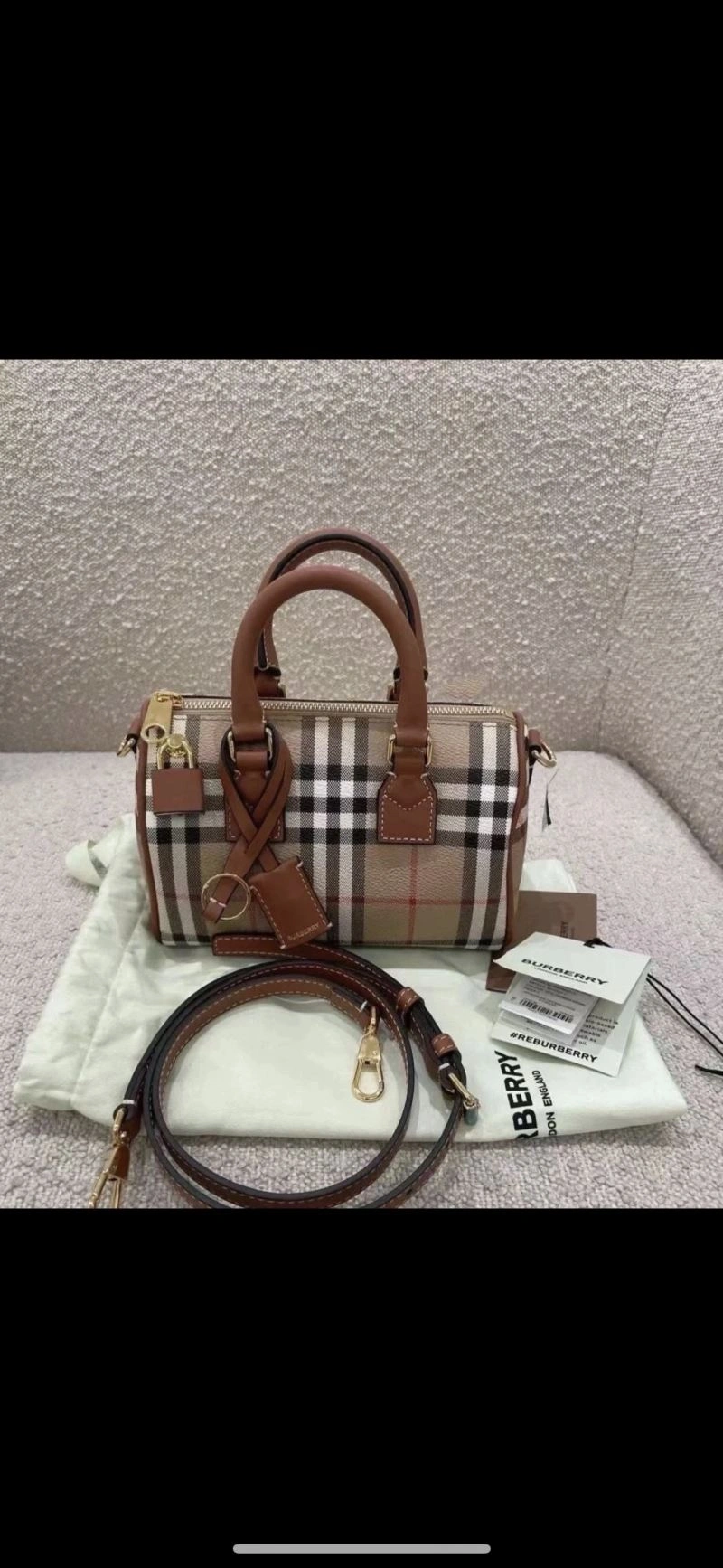 Burberry Pillow Bags WellDesigned 64600