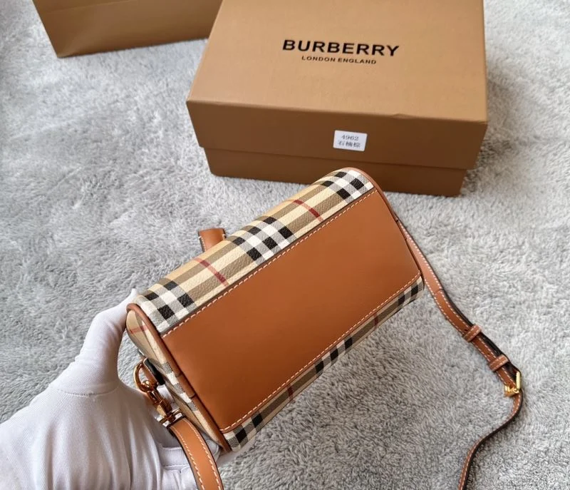 Versatile Burberry Pillow Bags 38119