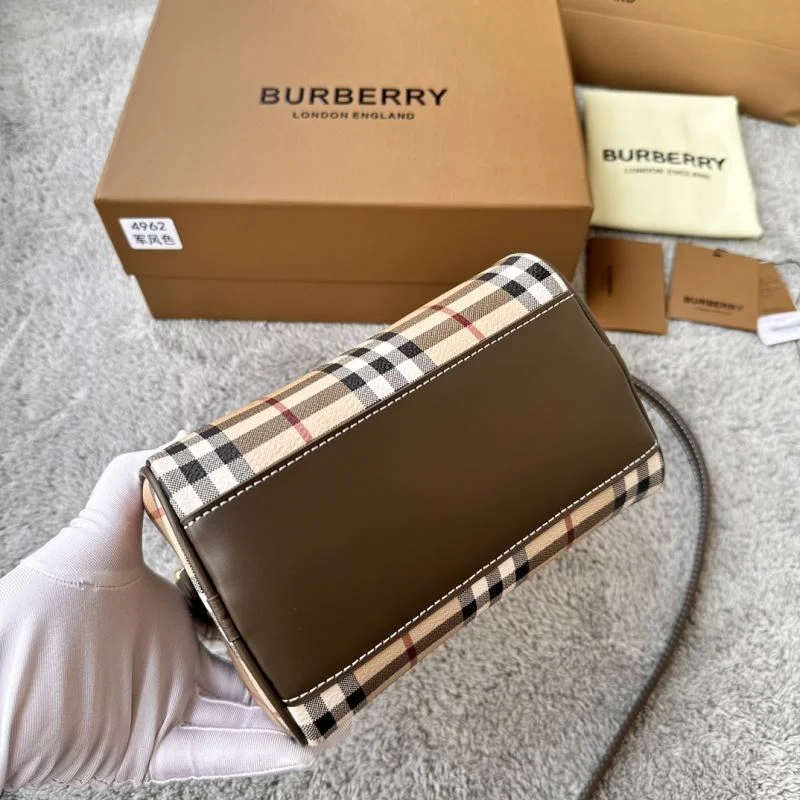 Comfortable Burberry Pillow Bags 38102