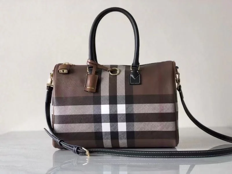 Reliable Burberry Pillow Bags 38116