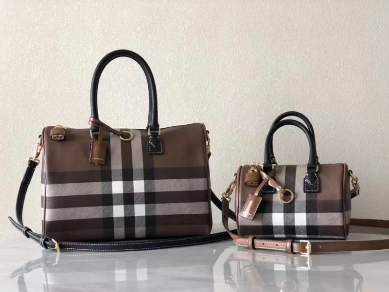 Reliable Burberry Pillow Bags 38116