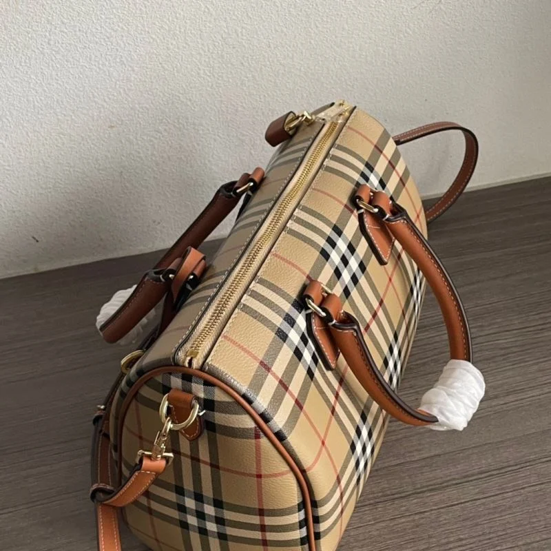 WaterResistant Burberry Pillow Bags 38105