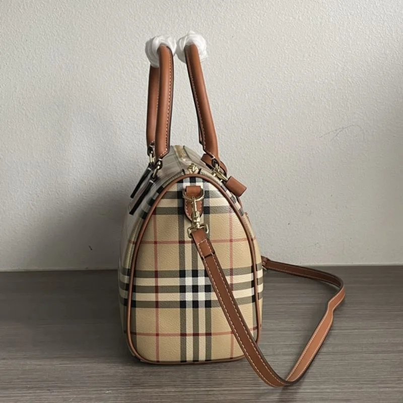 WaterResistant Burberry Pillow Bags 38105