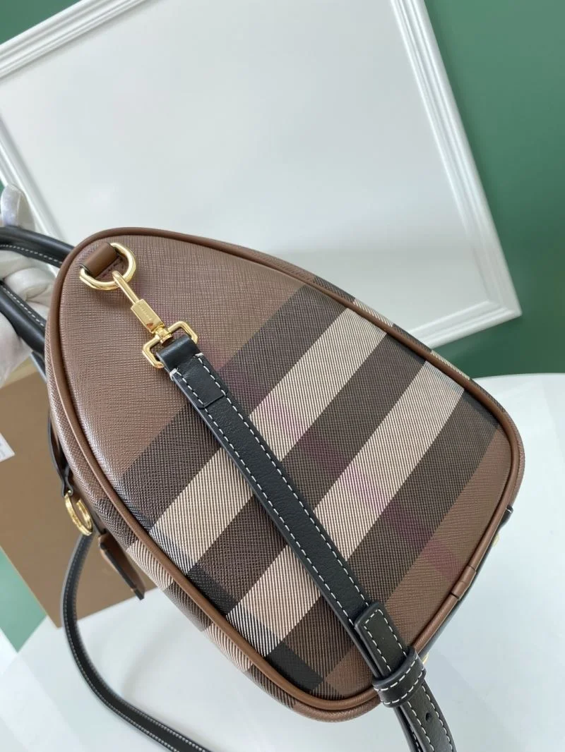 Burberry Pillow Bags Sleek 38096