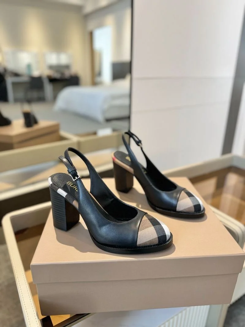 UrbanChic Burberry Sandals 17123