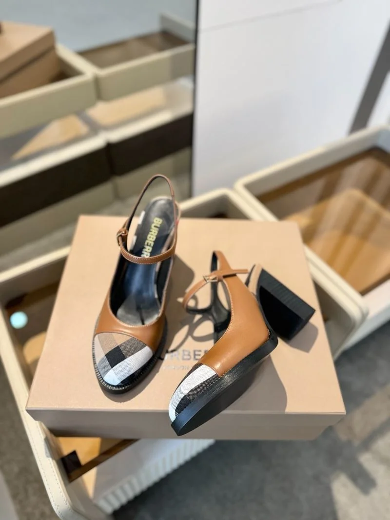 QuickDry Burberry Sandals 17117