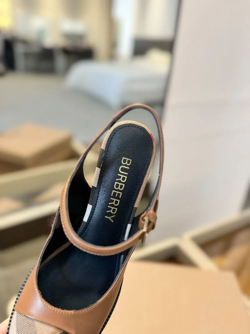 QuickDry Burberry Sandals 17117