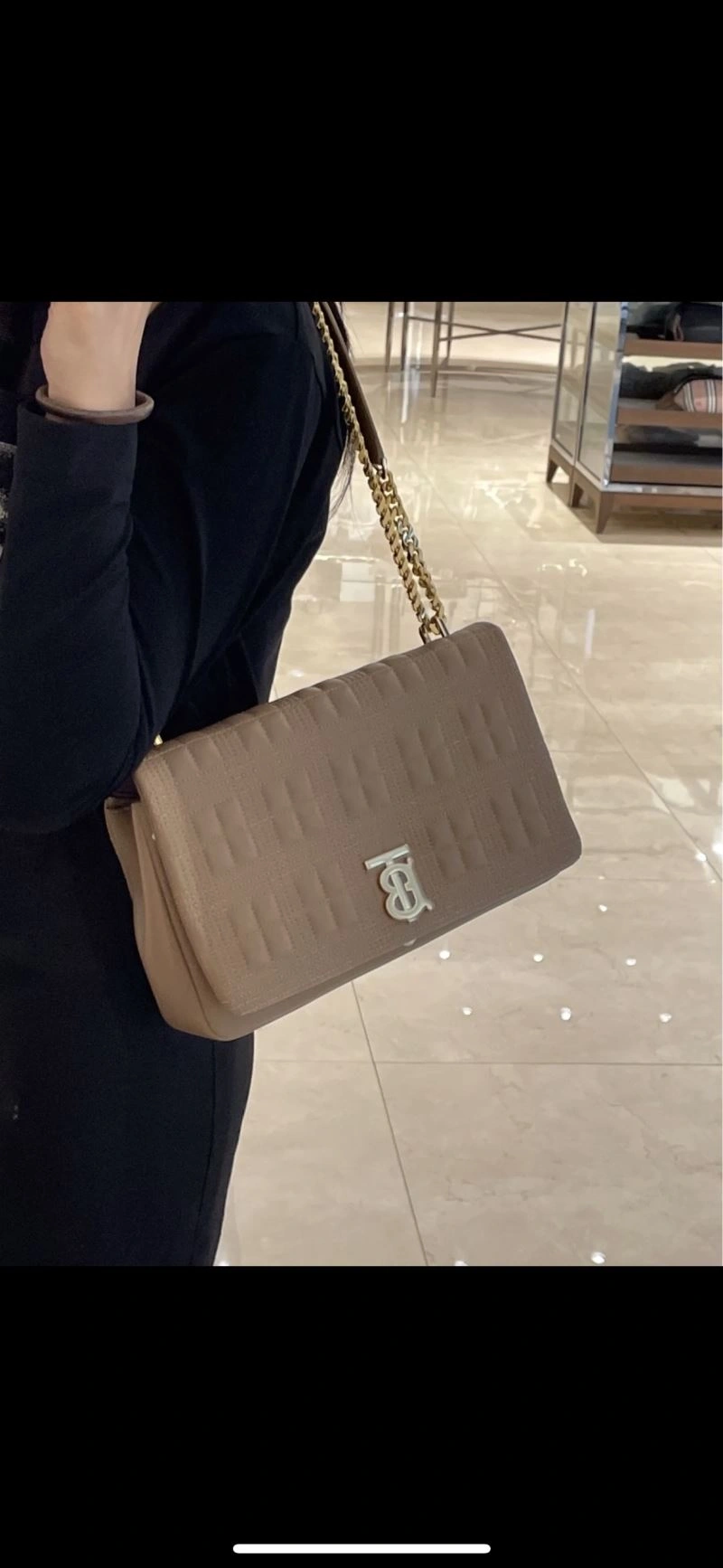 Minimalist Burberry Satchel Bags 64580