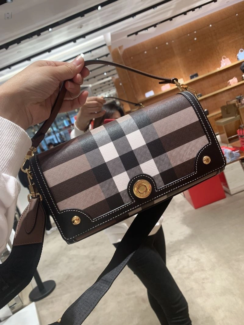 EyeCatching Burberry Satchel Bags 64579