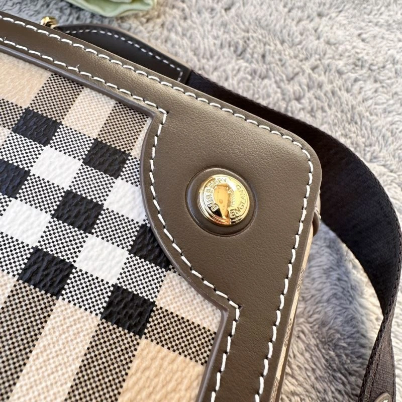 Minimalist Burberry Satchel Bags 64565