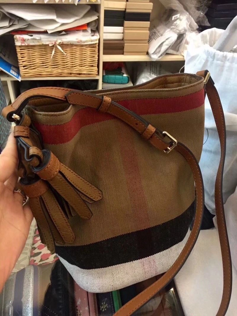 FashionForward Burberry Satchel Bags 64531