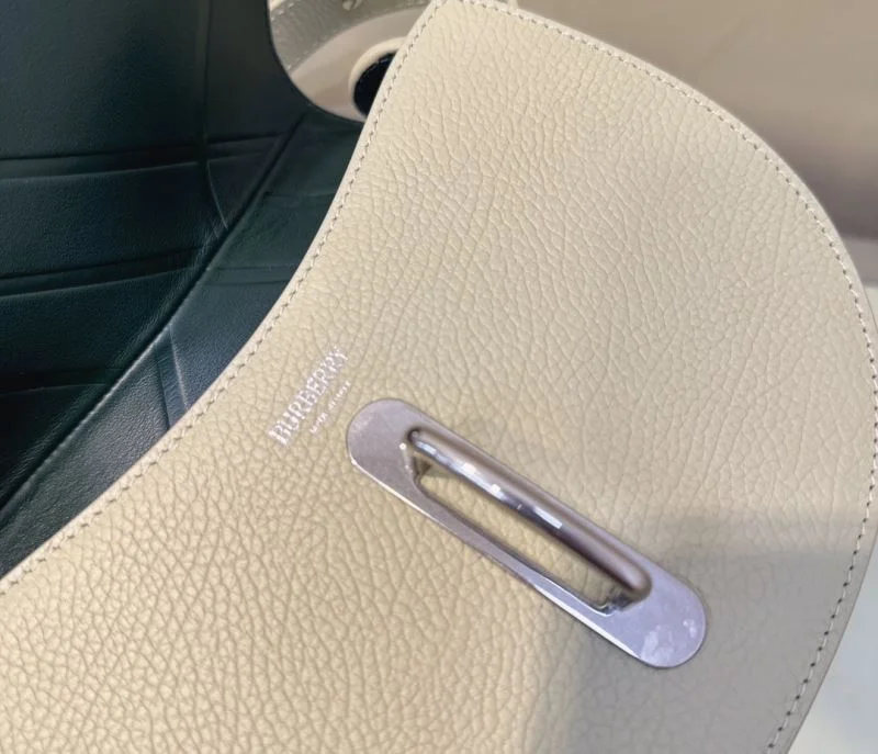 Neat Burberry Satchel Bags 38098
