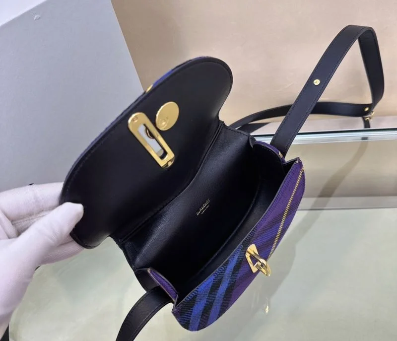 Burberry Satchel Bags Trendsetting 38113