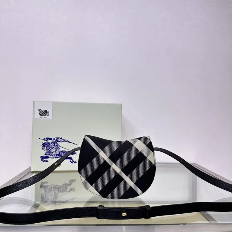 Unisex Burberry Satchel Bags 38112