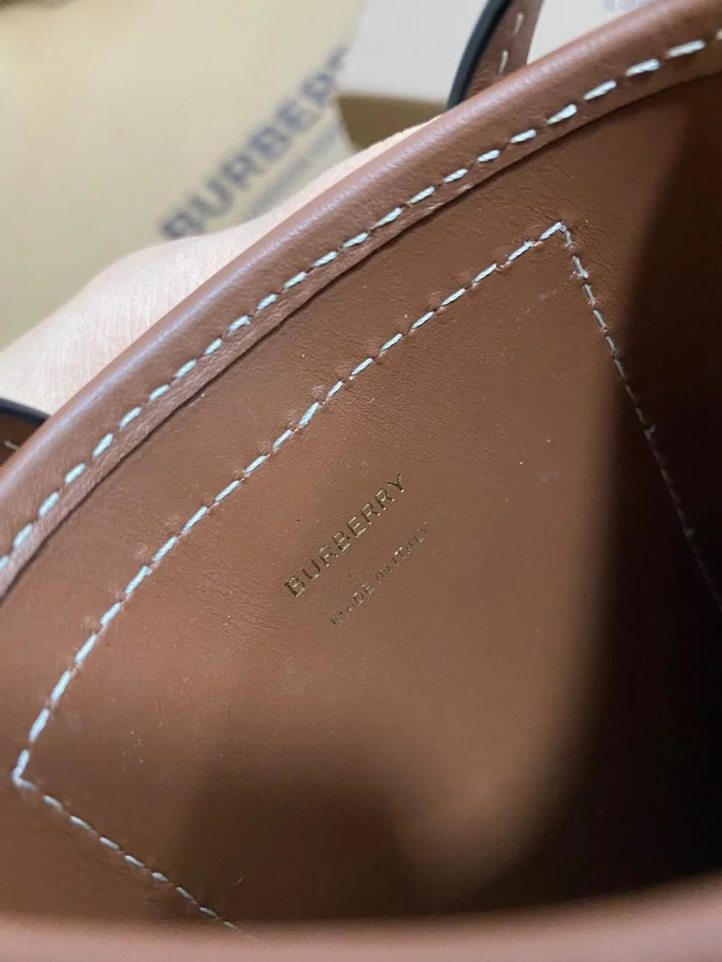 Burberry Satchel Bags TimelessDesign 38118