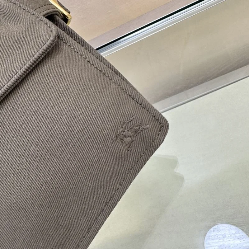 Bright Burberry Satchel Bags 38091