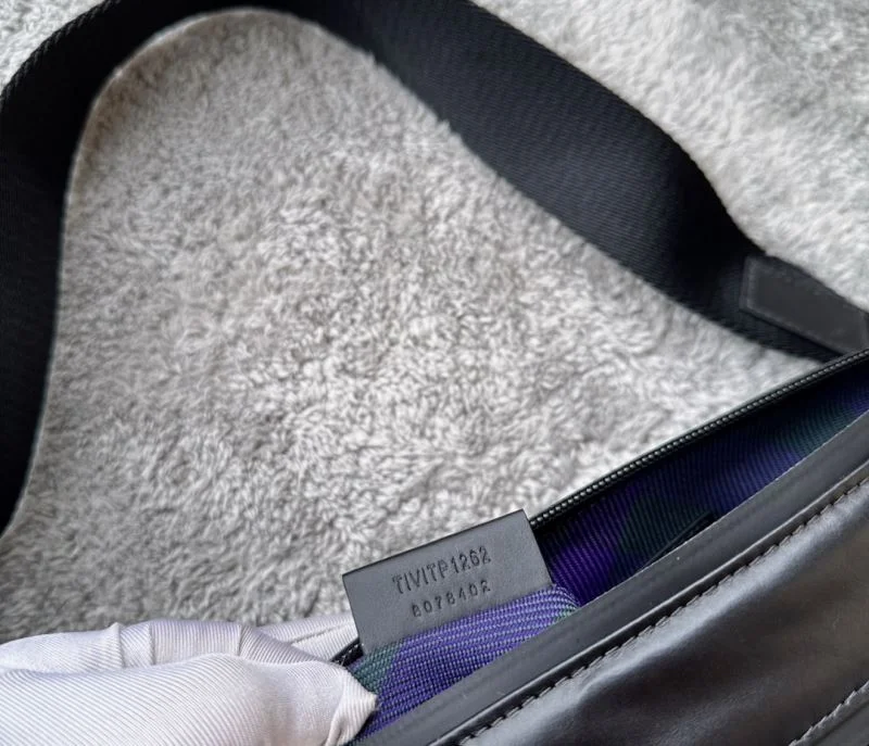 Burberry Satchel Bags Casual 38061