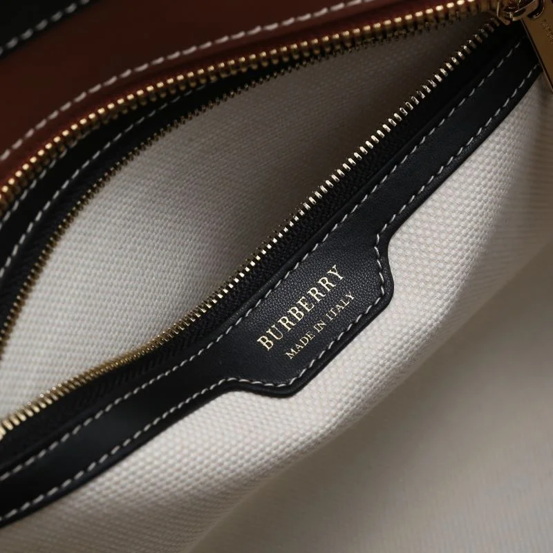 Burberry Satchel Bags Sleek 38057