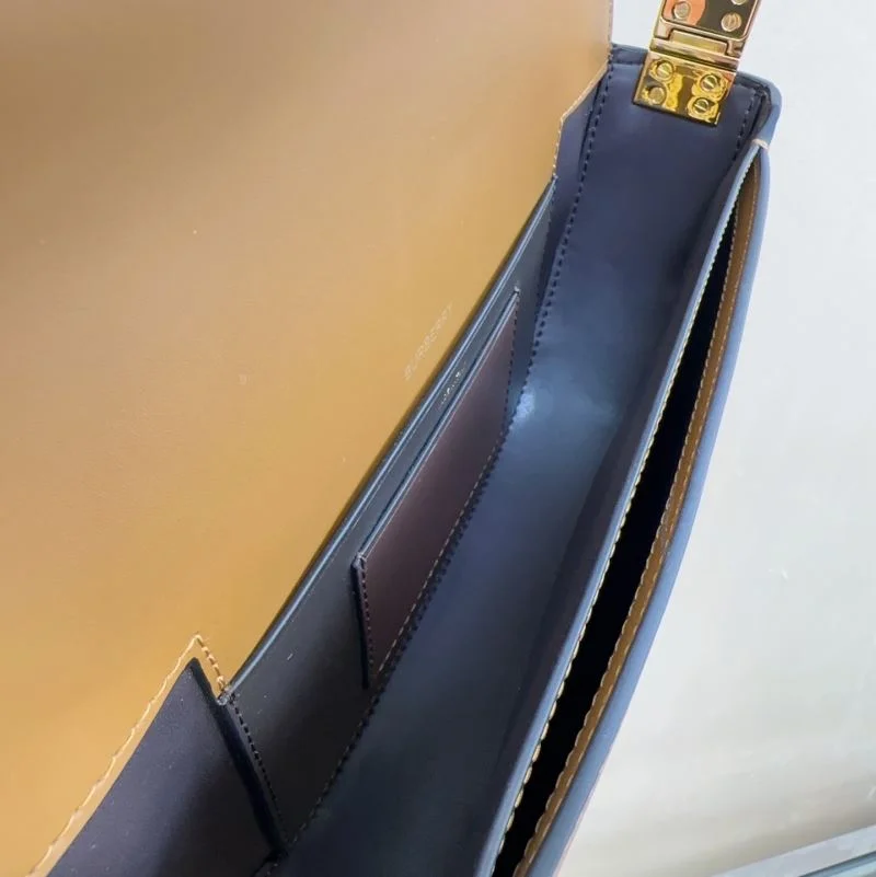 Burberry Satchel Bags Compact 38015