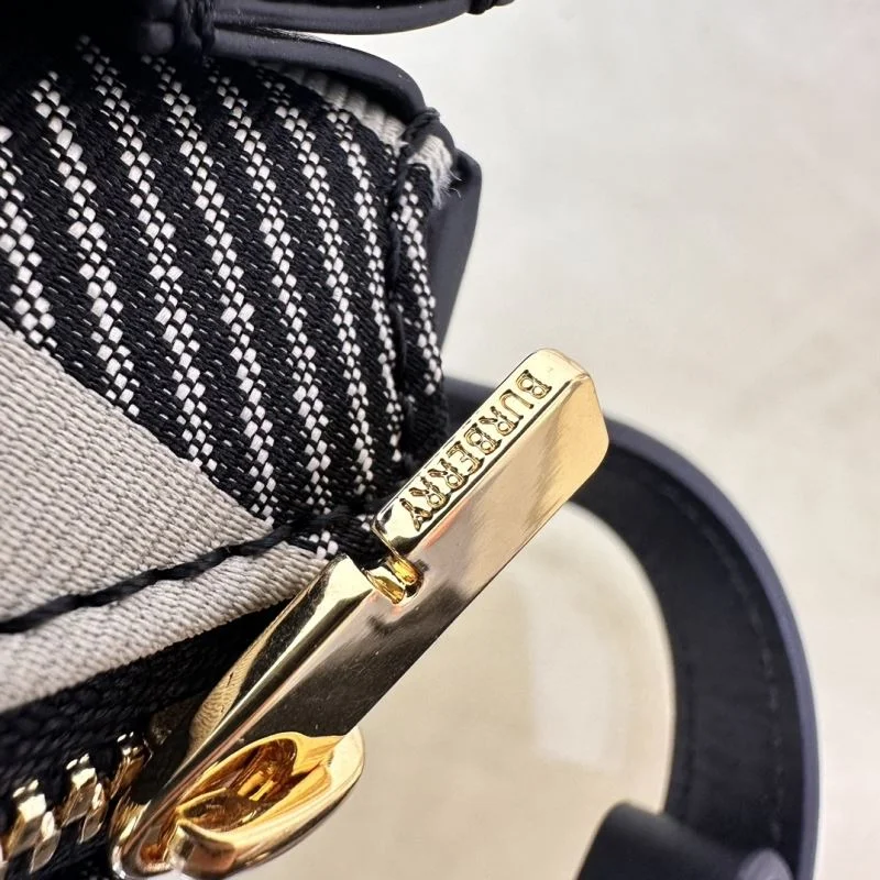 Burberry Satchel Bags Attractive 38024