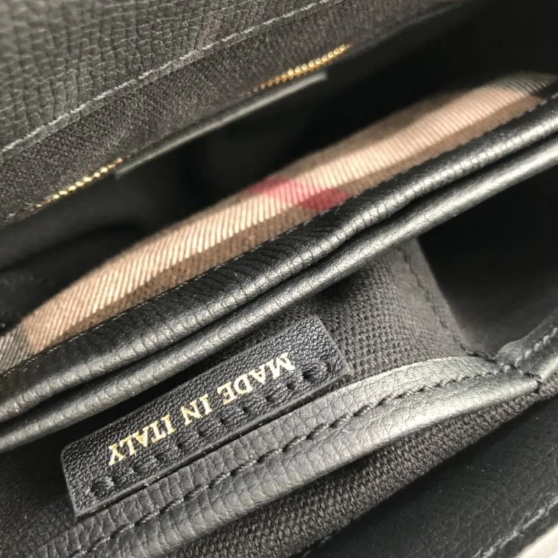 Burberry Satchel Bags TimelessDesign 38023