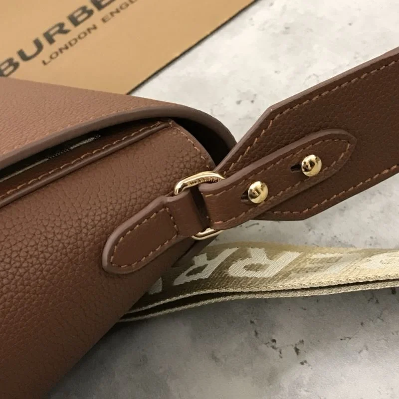 Burberry Satchel Bags Functional 38032