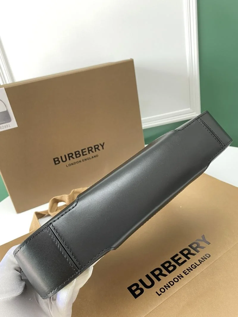 Versatile Burberry Satchel Bags 38034