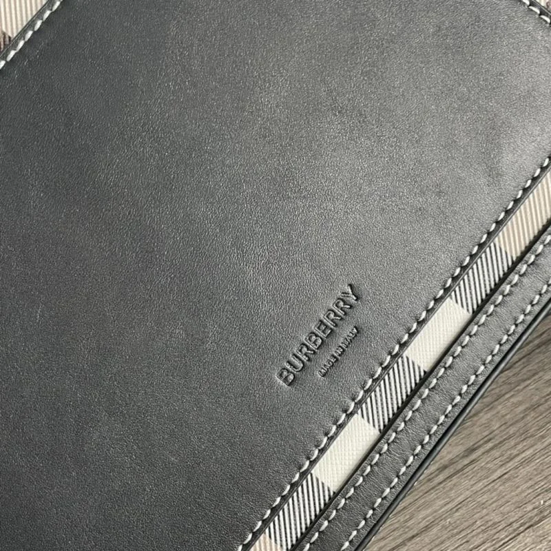Timeless Burberry Satchel Bags 38005