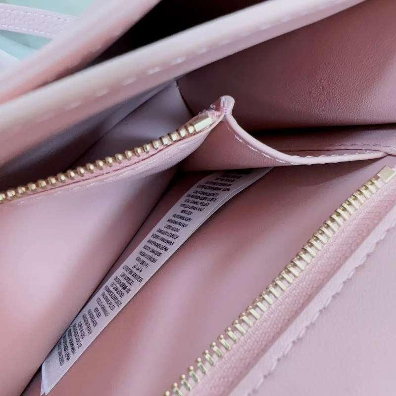 Bold Burberry Satchel Bags 38003