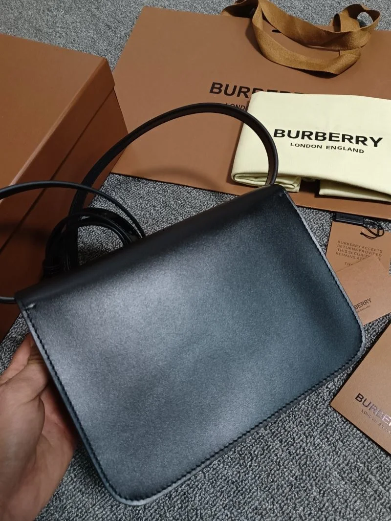 EyeCatching Burberry Satchel Bags 37983