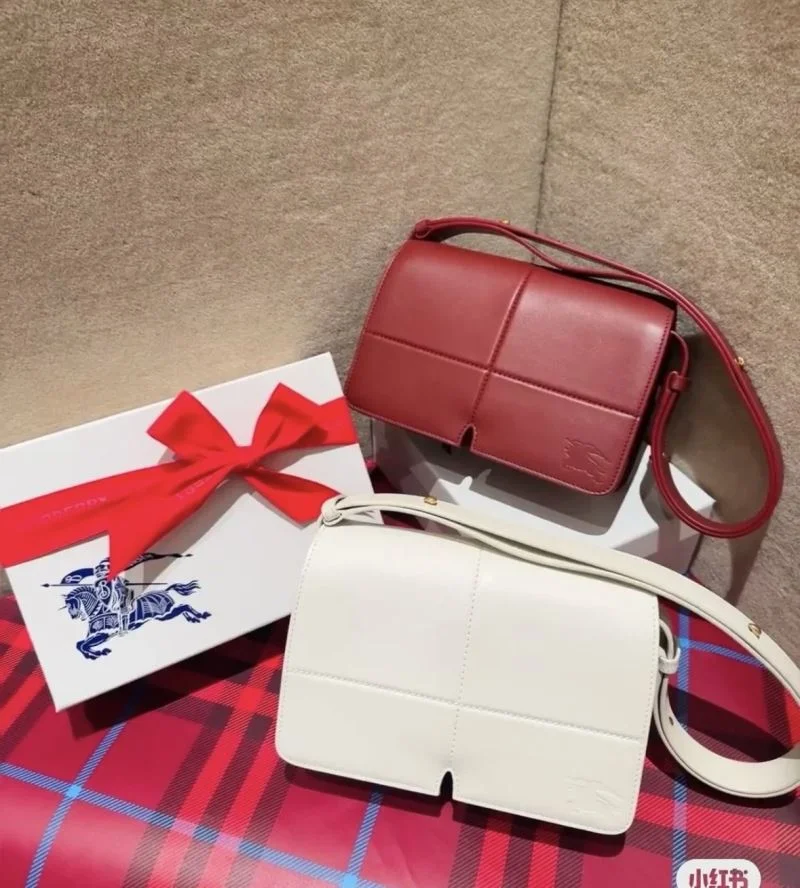 Burberry Satchel Bags Unisex 37998