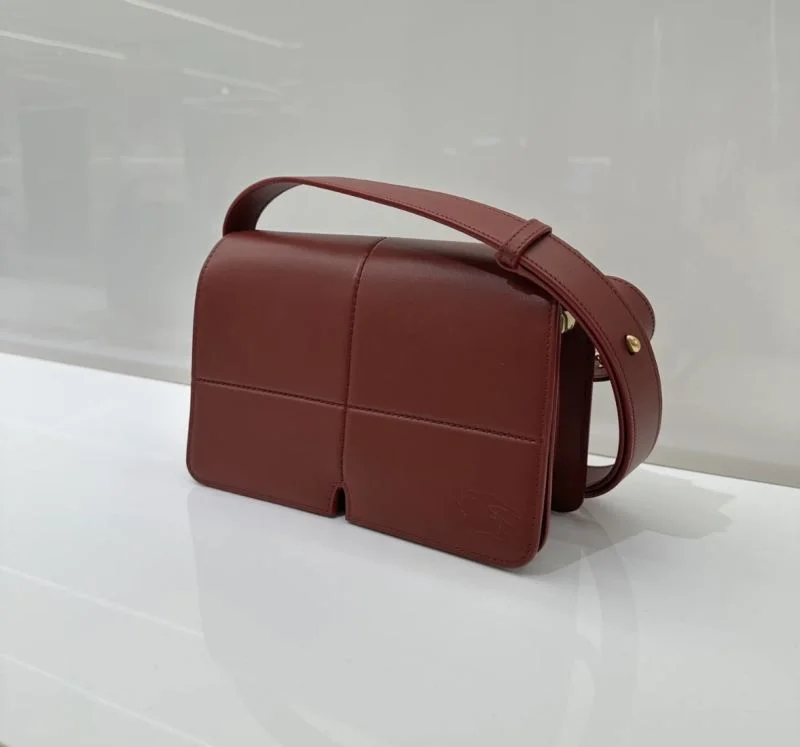 Burberry Satchel Bags Unisex 37998