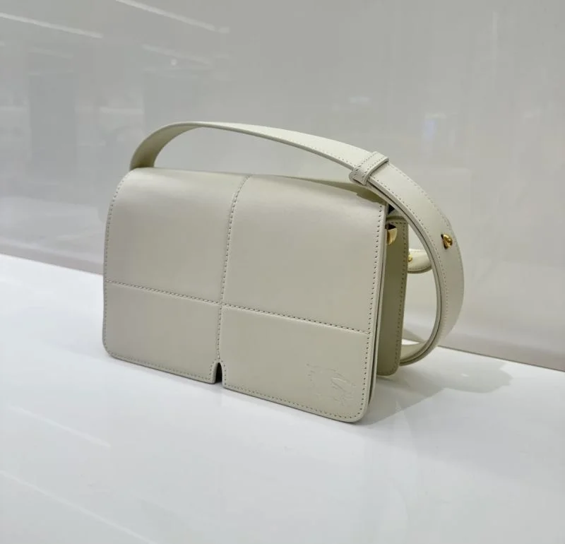 Burberry Satchel Bags Unisex 37998
