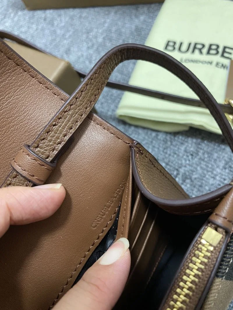 WeatherProof Burberry Satchel Bags 37970