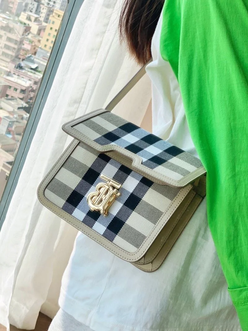 WaterResistant Burberry Satchel Bags 37961