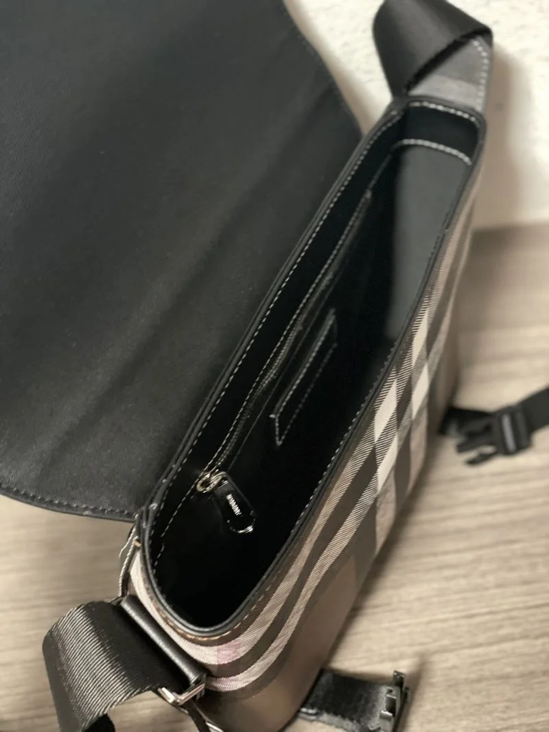Burberry Satchel Bags Refined 37925