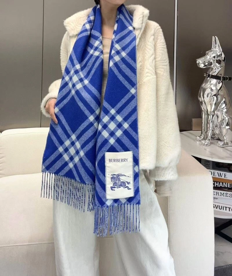 Tailored Burberry Scarf 271382