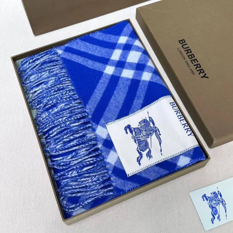 Tailored Burberry Scarf 271382