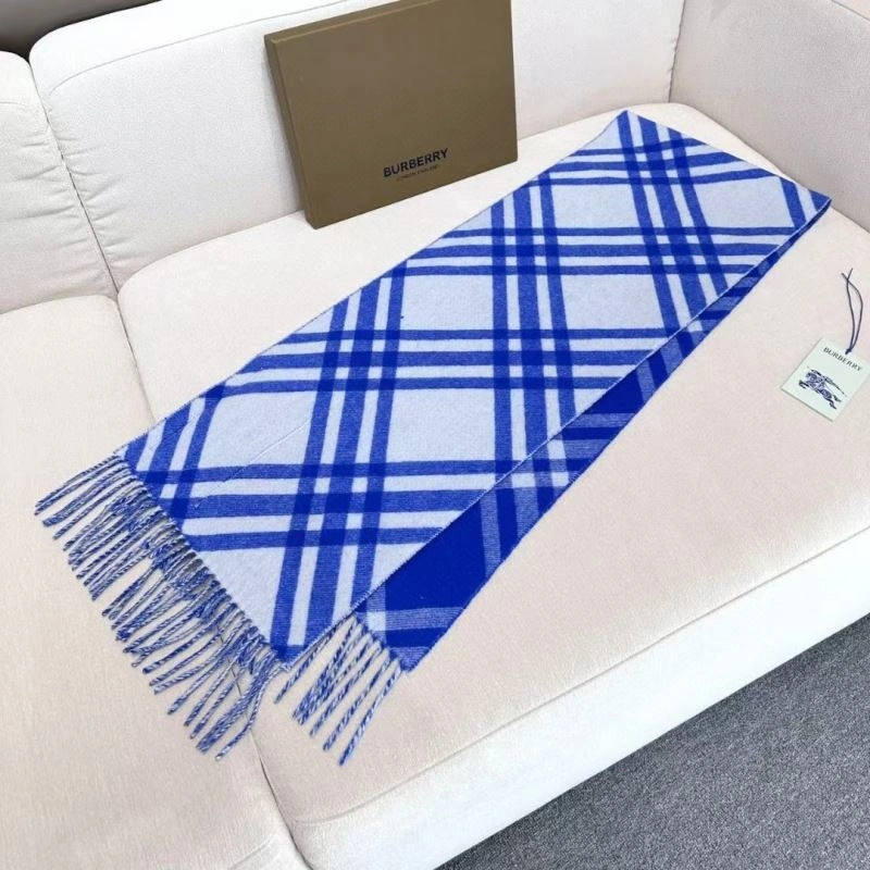 Tailored Burberry Scarf 271382