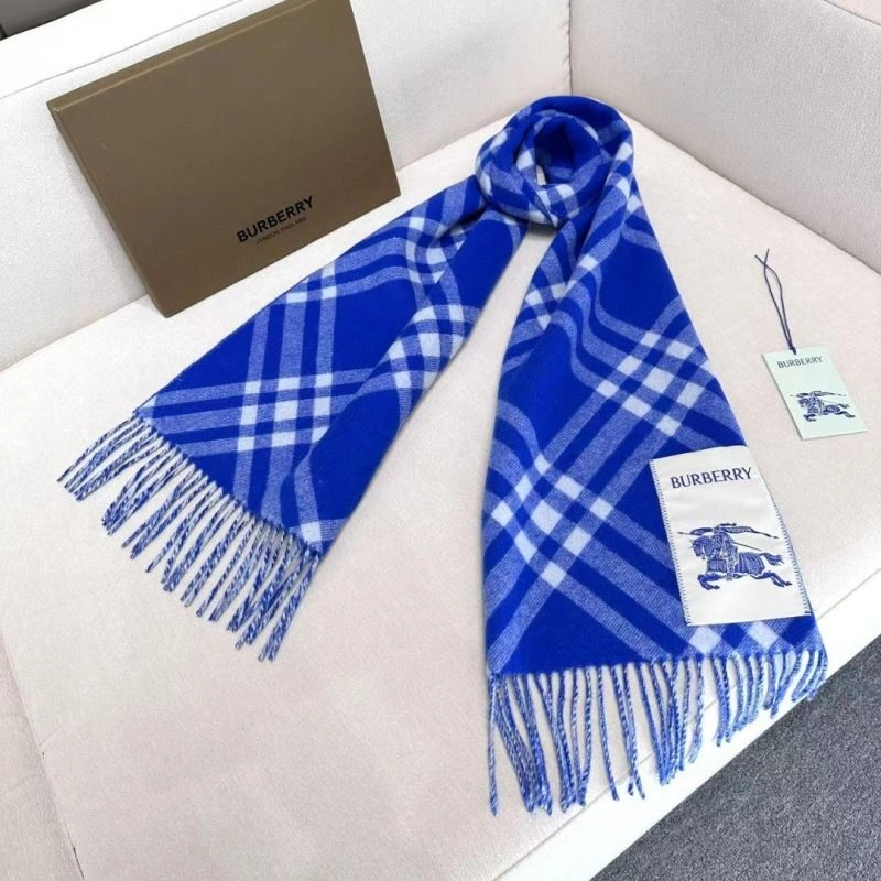 Tailored Burberry Scarf 271382