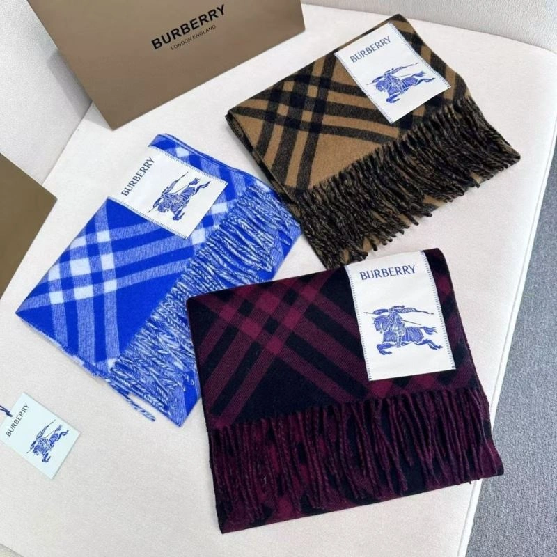 Tailored Burberry Scarf 271382