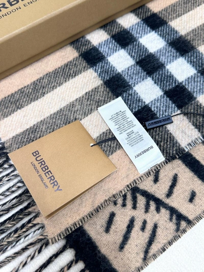 Burberry Scarf Effortless 271385